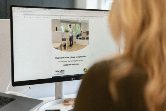 Afbeelding van implementatiegids op scherm